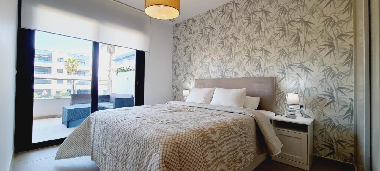 Luxury In Flamenca Village/orihuela Costa *